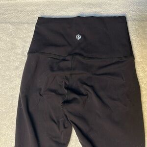 Black Wunder Under Lululemon leggings size 2